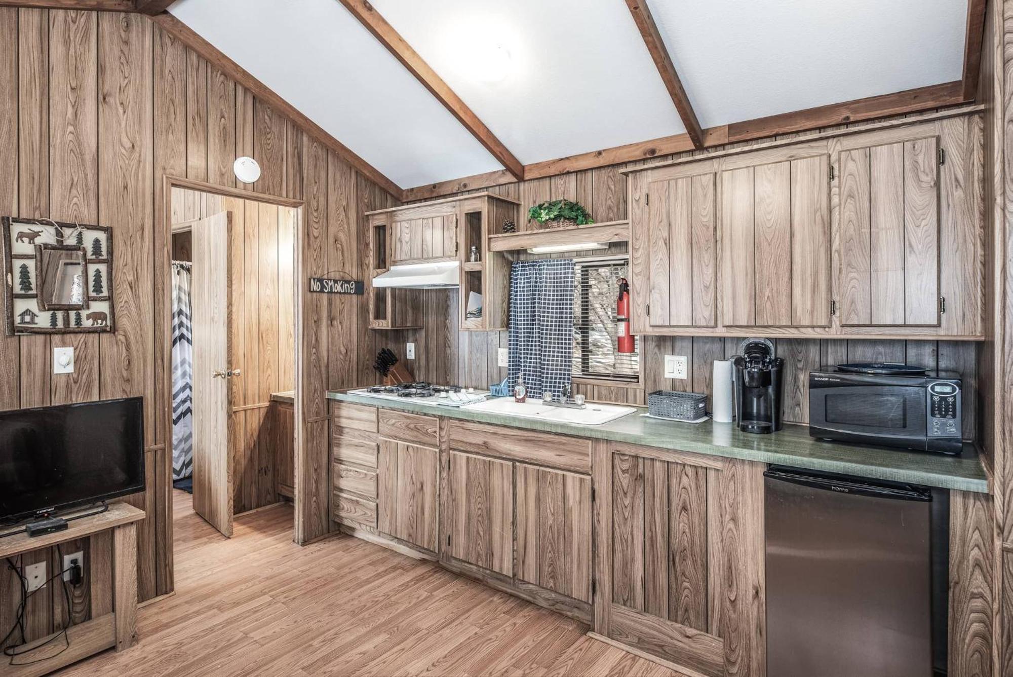Rainbow Lake Cabin & Rv Resort رويدوسو، نيومكسيكو المظهر الخارجي الصورة